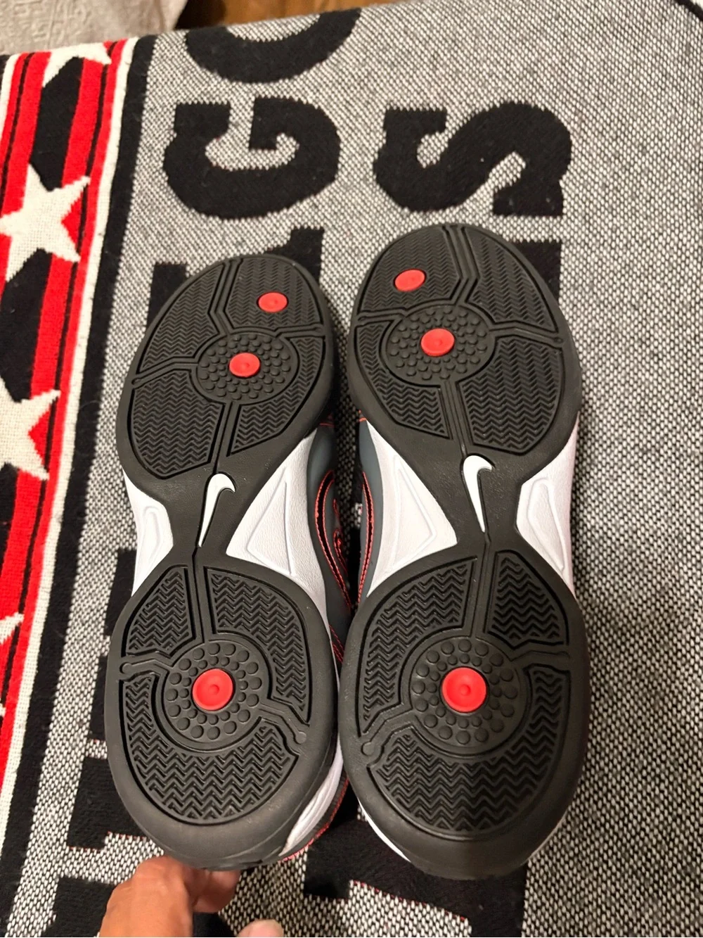 Nike Men’s total 90 soccer shoes 11.5